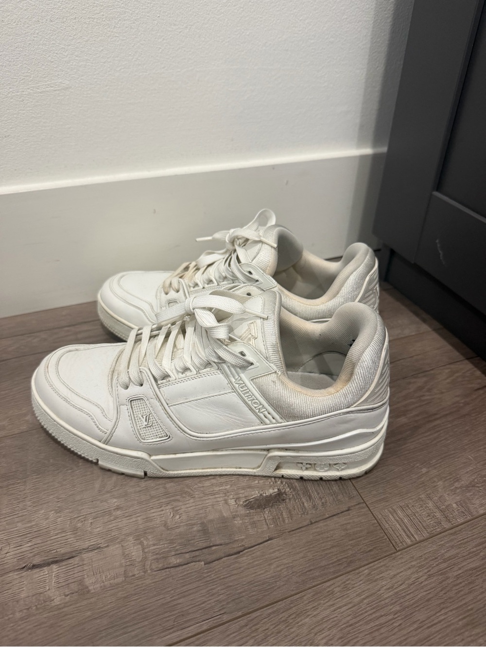 Louis Vuitton White and Off-White Men's Low-Top Sneakers